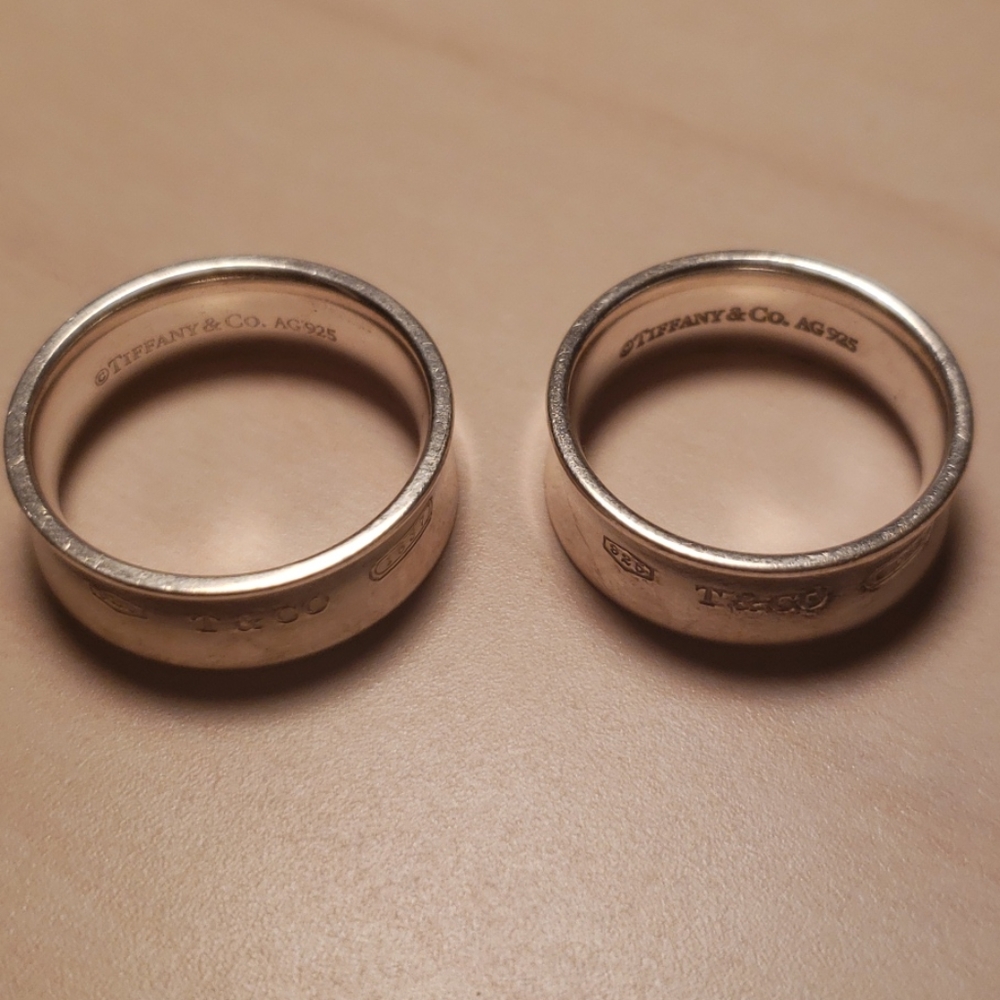 2 Tiffany 1837 Rings